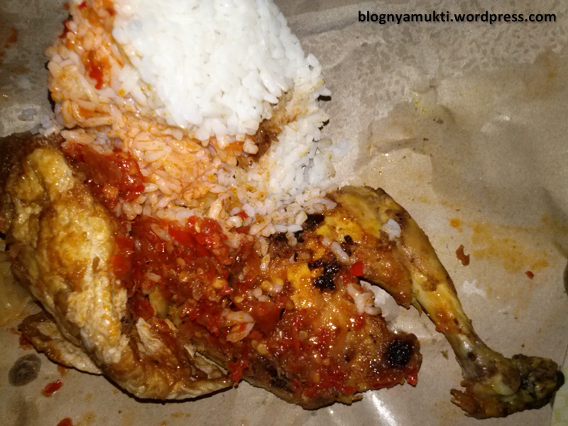 slurpp. jangan salah, tampang tidak menarik tapi super ngangenin