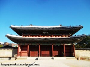 Changdeokgung & Secret Garden: Korean Music in Ancient Palace